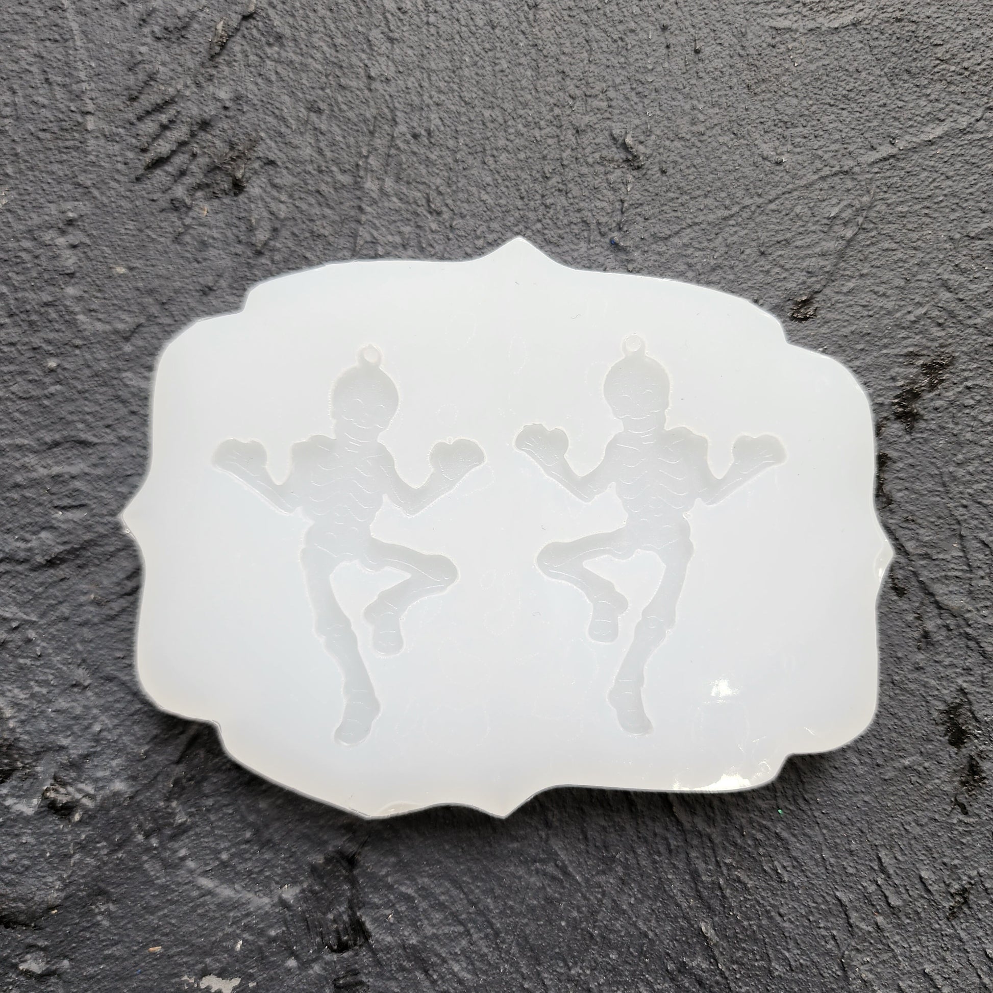 Silicone earrings mold/Silicone epoxy mold/Silicone earring moulds/Silicone UV resin molds/Halloween Skeleton earrings silicone jewelry mold