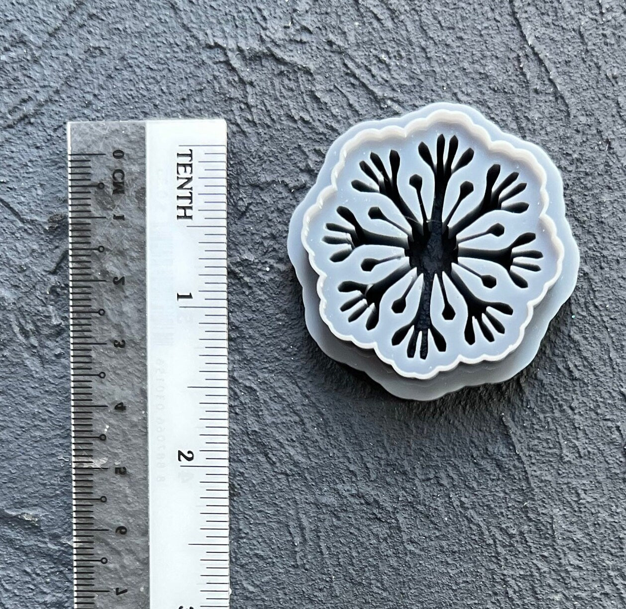 Christmas Polymer Clay cutters Snowflake Earrings molds Polymer clay tool sharp cutter stamp Jewelry stud earrings cutters