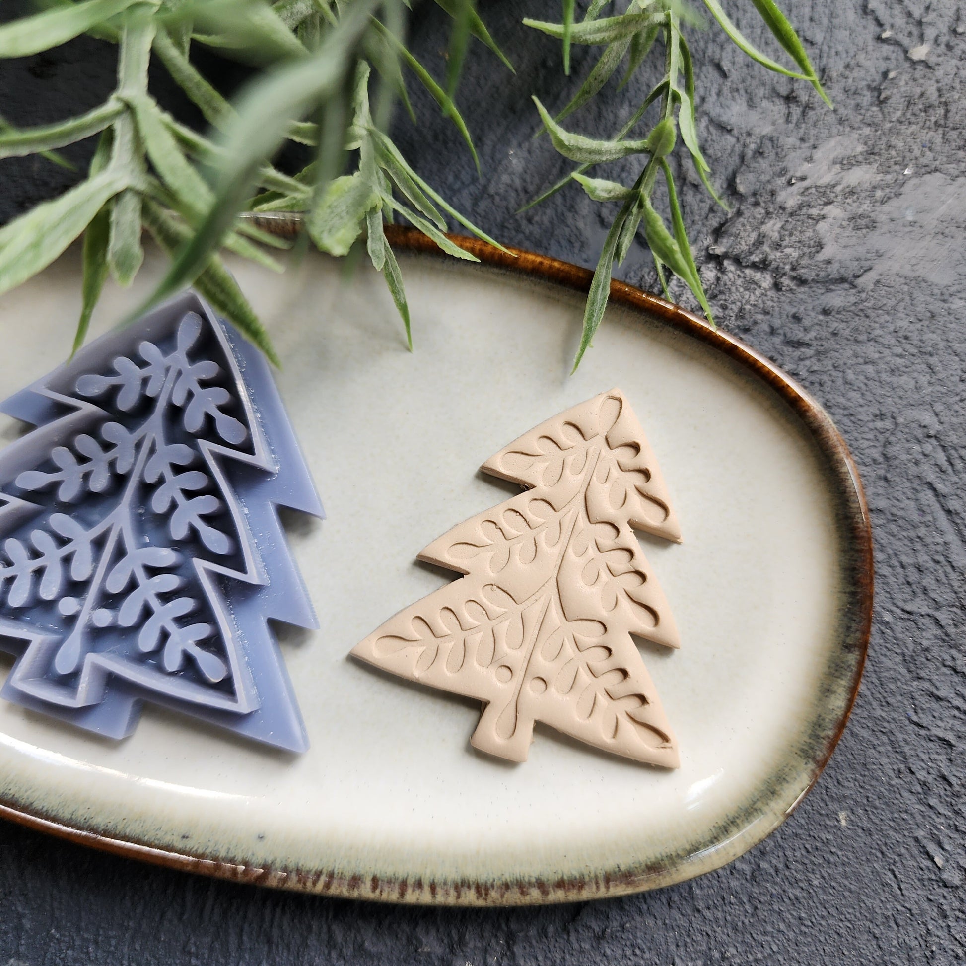 Christmas Polymer Clay cutters Christmas tree Earrings molds Polymer clay tool sharp cutter stamp Jewelry stud earrings cutters