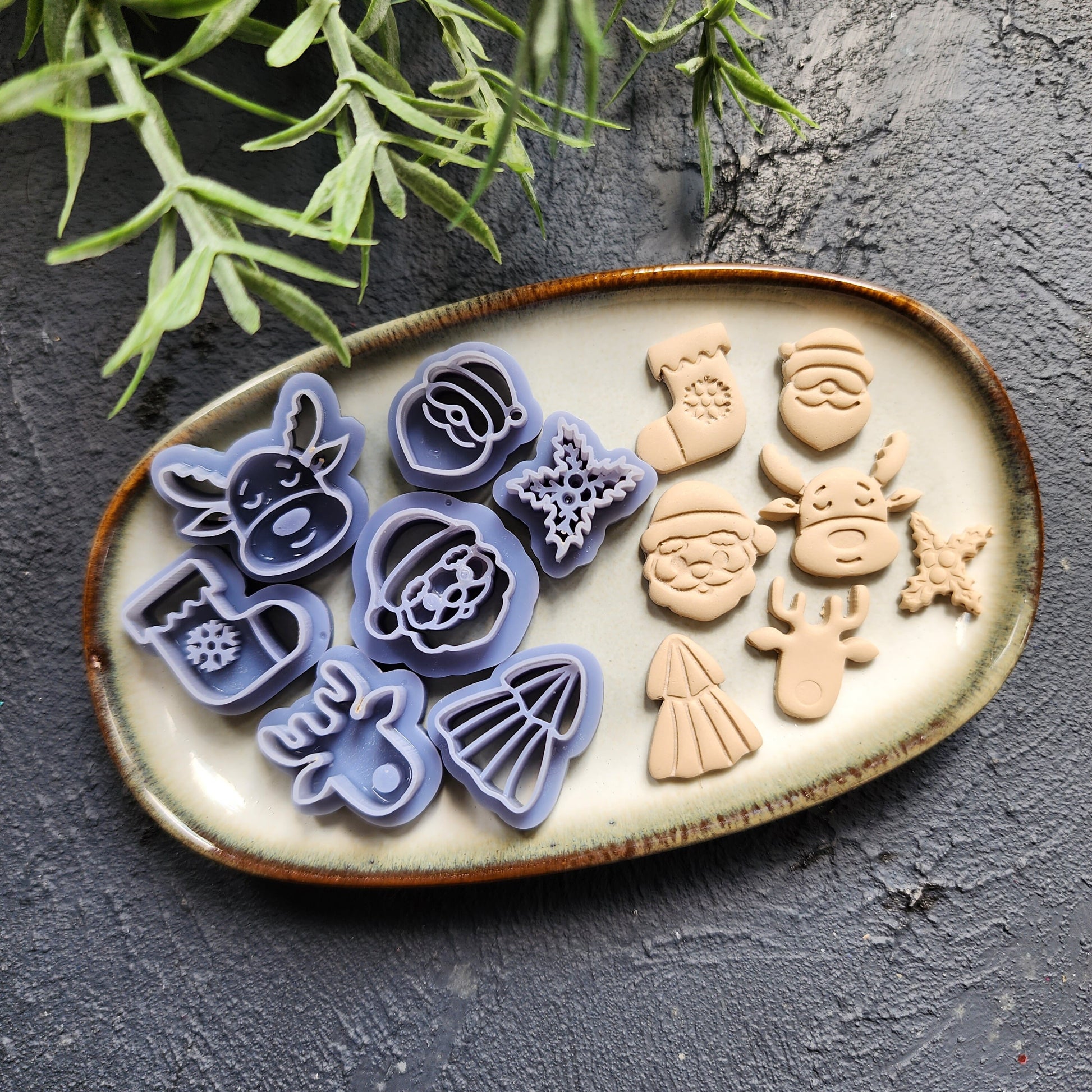 Christmas Polymer Clay cutters Reindeer Christmas tree Earrings molds Polymer clay tool sharp cutter stamp Jewelry stud earrings cutters
